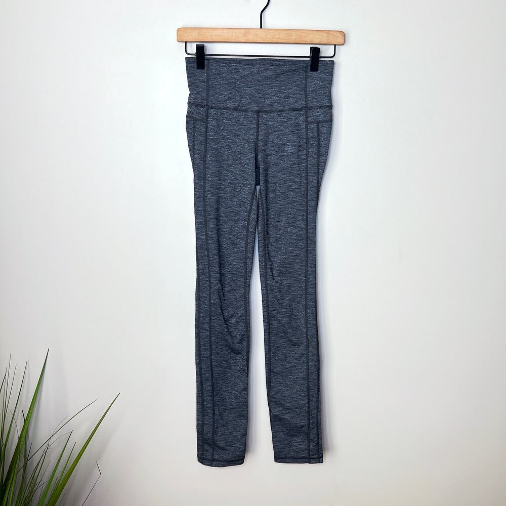 Athleta Heather Gray XS Ankle Length Leggings Workout Athleisure Gym Casual